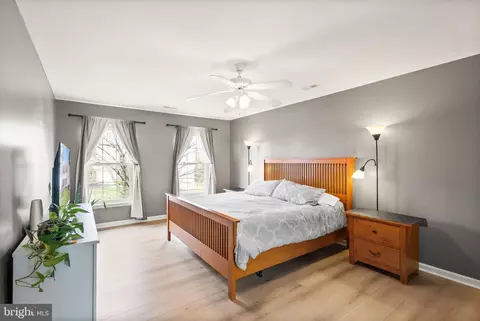 Bedroom - 20723 Fenwick Dr, Ashburn, VA 20147 photo 1 of 9
