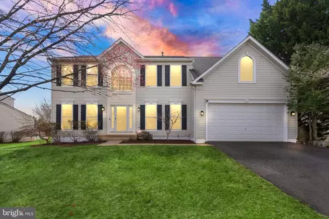Exterior - 20723 Fenwick Dr, Ashburn, VA 20147 photo 1 of 13