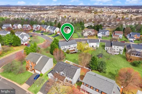View/Area - 20723 Fenwick Dr, Ashburn, VA 20147 photo 1 of 7