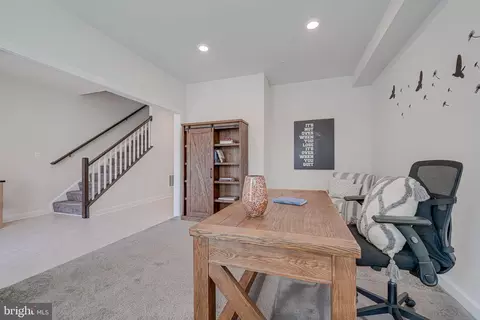 Entry Way - 43486 Charitable St, Ashburn, VA 20148 photo 9 of 15