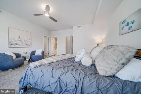 Bedroom - 43486 Charitable St, Ashburn, VA 20148 photo 3 of 10