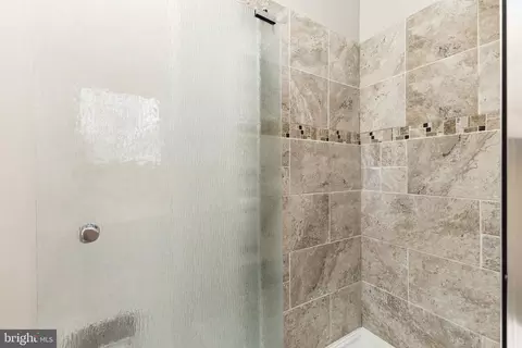 43715 Middlebrook Ter, Ashburn, VA 20147 photo 16