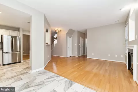 43715 Middlebrook Ter, Ashburn, VA 20147 photo 10