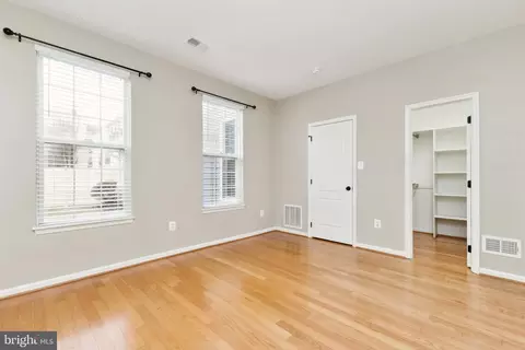 43715 Middlebrook Ter, Ashburn, VA 20147 photo 13