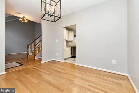 43715 Middlebrook Ter, Ashburn, VA 20147 photo 9