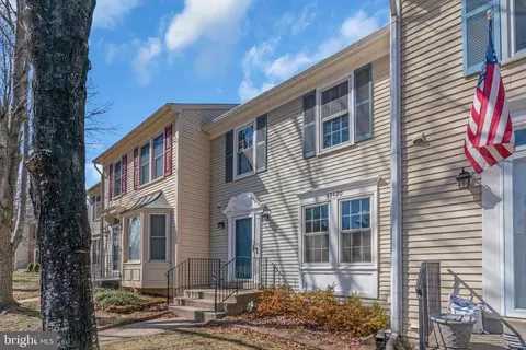 43420 Postrail Sq, Ashburn, VA 20147 photo 3