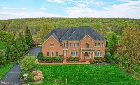 17070 Winning Colors Pl, Leesburg, VA 20176