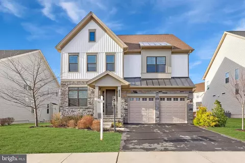 41377 Red Spruce Dr, Aldie, VA 20105