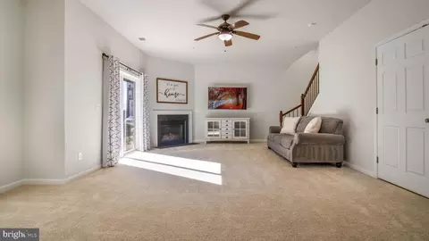 25212 Split Creek Ter, Chantilly, VA 20152 photo 36