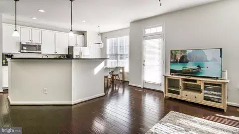 25212 Split Creek Ter, Chantilly, VA 20152 photo 4