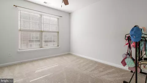 25212 Split Creek Ter, Chantilly, VA 20152 photo 17