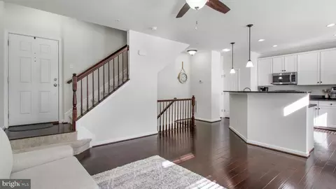 25212 Split Creek Ter, Chantilly, VA 20152 photo 13