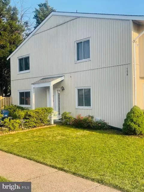 158 N Cottage Rd, Sterling, VA 20164