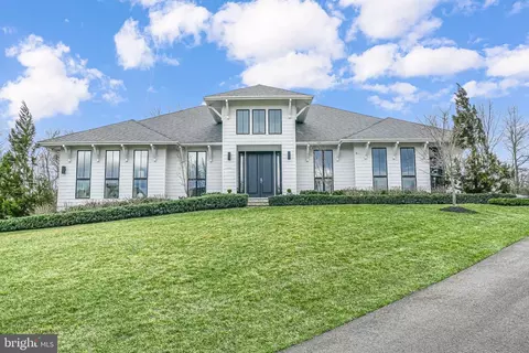 40871 Blue Star Ct, Aldie, VA 20105