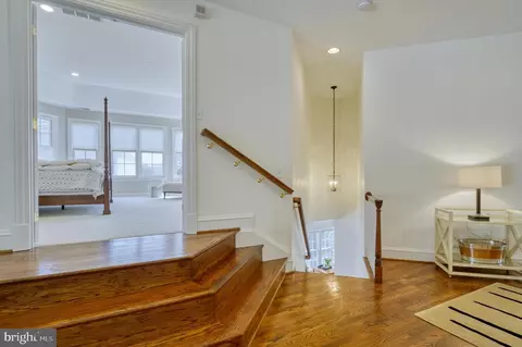 Entry Way - 20496 Tappahannock Pl, Sterling, VA 20165 photo 6 of 6