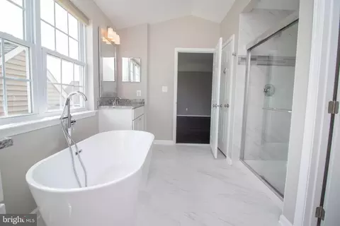 25257 Doolittle Ln, Chantilly, VA 20152 photo 37