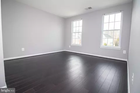 25257 Doolittle Ln, Chantilly, VA 20152 photo 24