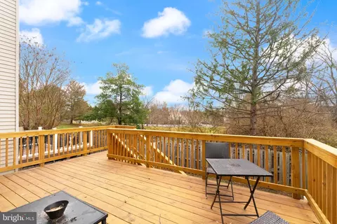 6 Berkeley Ct, Sterling, VA 20165 photo 32