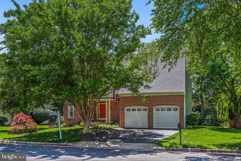 46865 Backwater Dr, Sterling, VA 20164