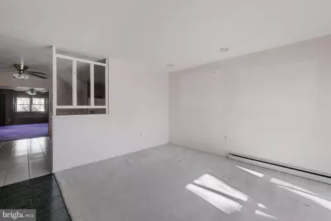 307 E Gordon St, Sterling, VA 20164 photo 7