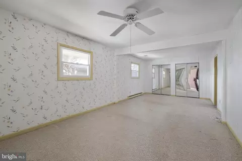 307 E Gordon St, Sterling, VA 20164 photo 18