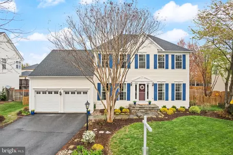 43218 Kathleen Elizabeth Dr, Ashburn, VA 20147