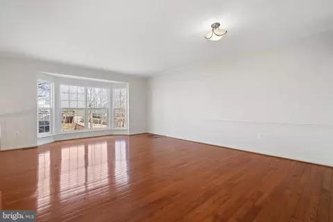 Living - 43183 Buttermere Ter, Ashburn, VA 20147 photo 1 of 7