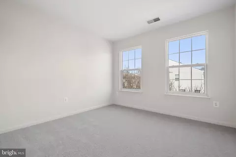 Bedroom - 43183 Buttermere Ter, Ashburn, VA 20147 photo 1 of 7