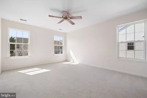 Bedroom - 43183 Buttermere Ter, Ashburn, VA 20147 photo 4 of 7