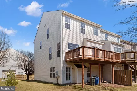 Exterior - 43183 Buttermere Ter, Ashburn, VA 20147 photo 5 of 7
