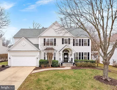 21492 Hearthstone Ct, Broadlands, VA 20148