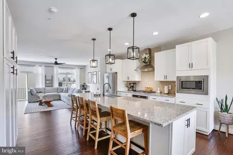 22967 Quiet Crossing Ter, Broadlands, VA 20148