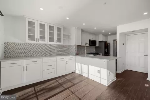 Kitchen - 20378 Alderleaf Ter, Ashburn, VA 20147 photo 4 of 4