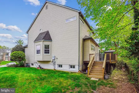 Exterior - 3 Steed Pl, Sterling, VA 20165 photo 10 of 19