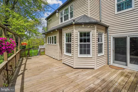 Exterior - 3 Steed Pl, Sterling, VA 20165 photo 3 of 19