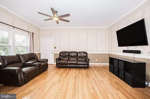 Other - 17573 Wadell Ct, Hamilton, VA 20158 photo 4 of 11