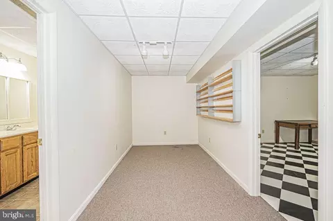 Other - 17573 Wadell Ct, Hamilton, VA 20158 photo 9 of 11