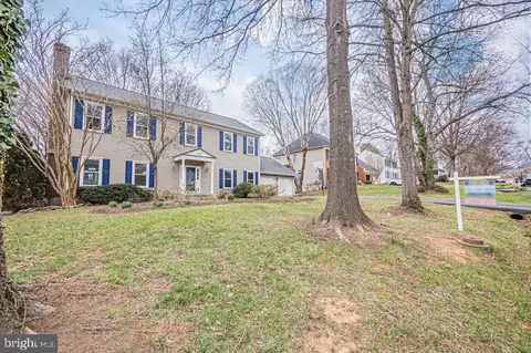 Exterior - 17573 Wadell Ct, Hamilton, VA 20158 photo 2 of 7