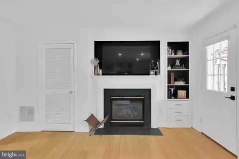 22952 Regent Ter, Sterling, VA 20166 photo 47