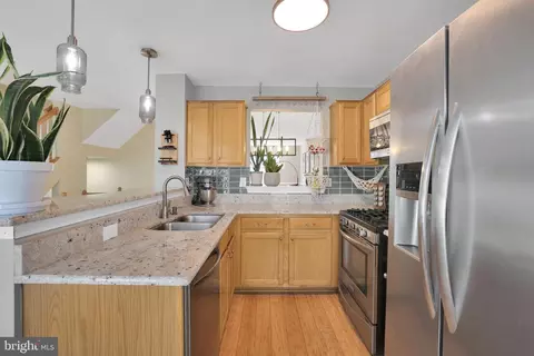 22952 Regent Ter, Sterling, VA 20166 photo 16