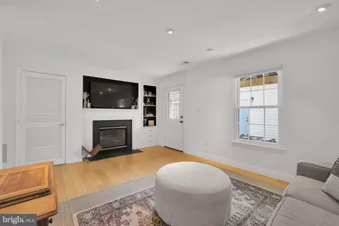 22952 Regent Ter, Sterling, VA 20166 photo 46