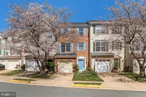 44124 Paget Ter, Ashburn, VA 20147
