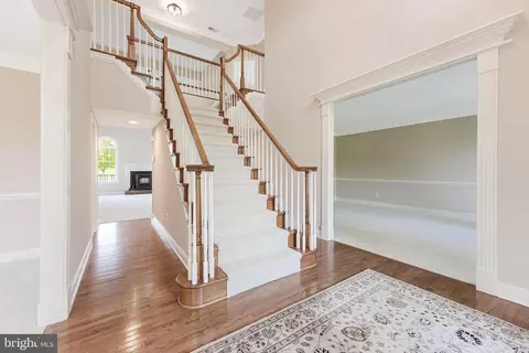 17937 Manassas Gap Ct, Hamilton, VA 20158