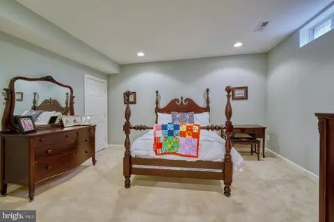 Bedroom - 43769 Timberbrooke Pl, Ashburn, VA 20147 photo 6 of 6