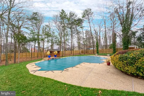 Exterior - 43769 Timberbrooke Pl, Ashburn, VA 20147 photo 23 of 29