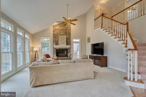 Living - 43769 Timberbrooke Pl, Ashburn, VA 20147 photo 1 of 2