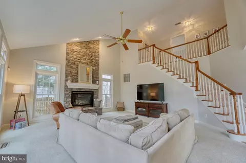 Living - 43769 Timberbrooke Pl, Ashburn, VA 20147 photo 2 of 2