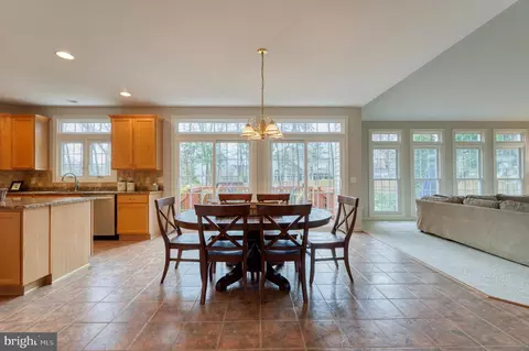 Dining - 43769 Timberbrooke Pl, Ashburn, VA 20147 photo 3 of 5