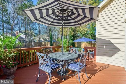 Exterior - 43769 Timberbrooke Pl, Ashburn, VA 20147 photo 14 of 29