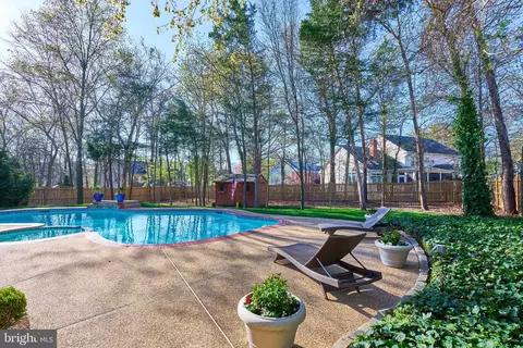 Exterior - 43769 Timberbrooke Pl, Ashburn, VA 20147 photo 11 of 29